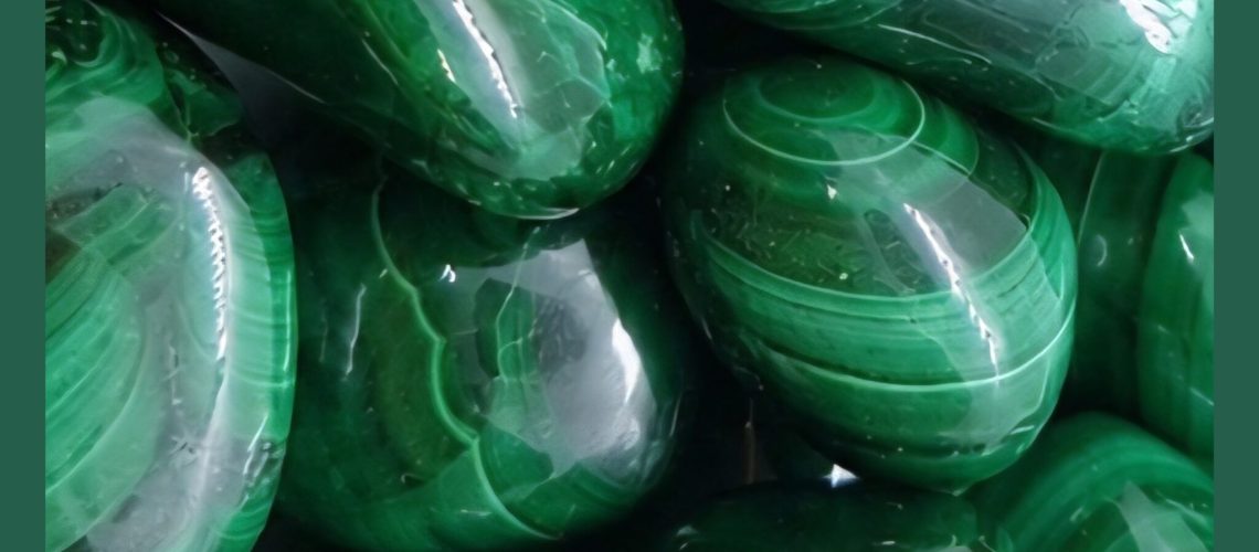 malachite-agate-et-lune- pierre naturelle